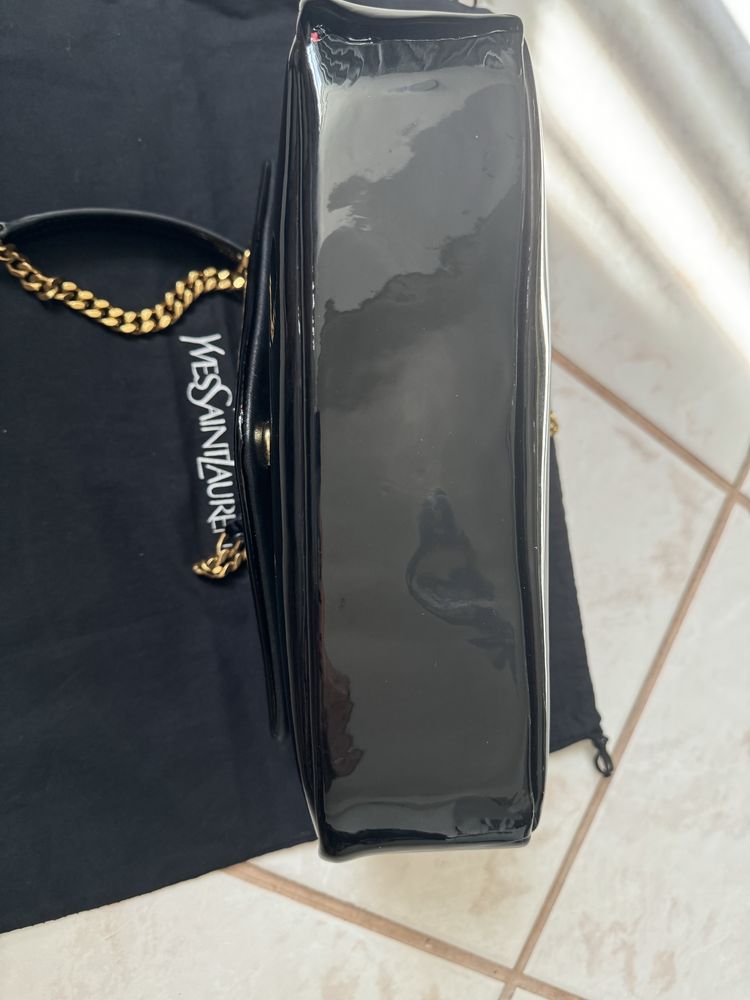 2100. 00 лв SAINT LAURENT calypso in patent leather