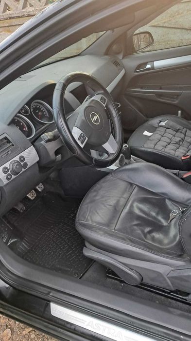 Astra H GTC 1.9 120 cai