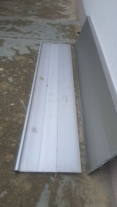 Vand obloane din. Aluminium.