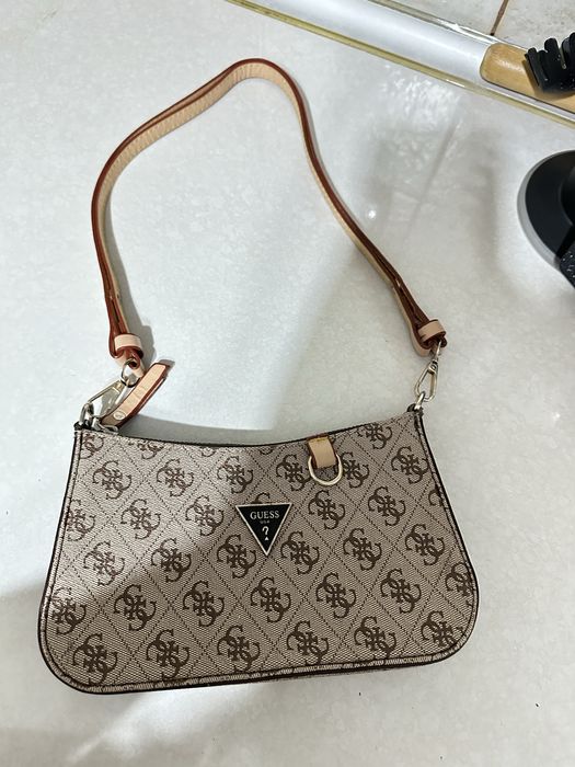 Женская сумка guess