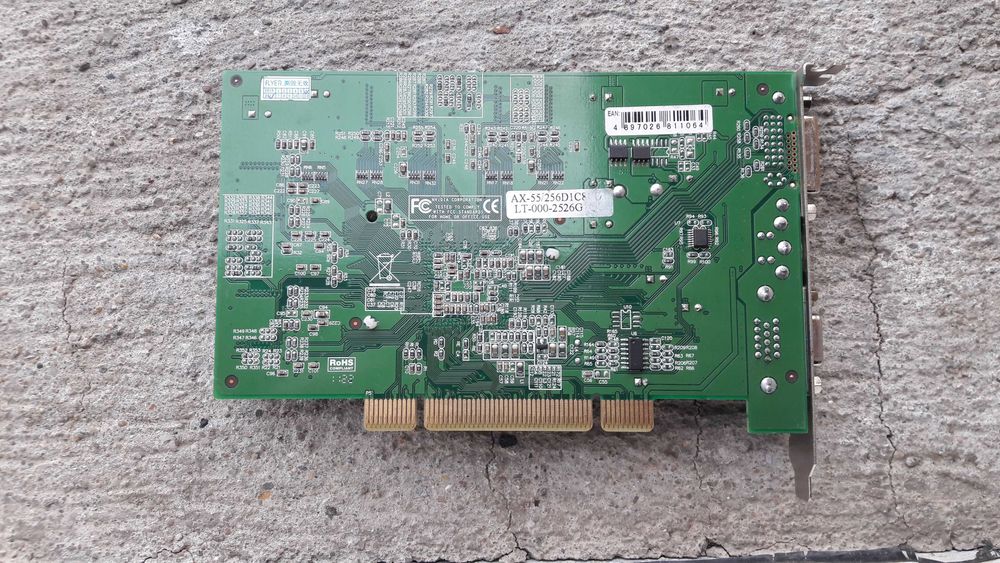 Placa video de colectie nVIDIA Geforce FX 5500 PCI 256MB DDR 128bit
