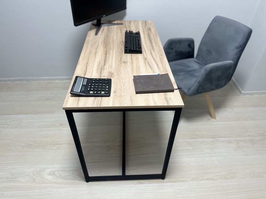 Стол лофт в наличии