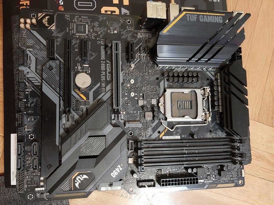 ASUS TUF Gaming Z490-Plus Wi-Fi