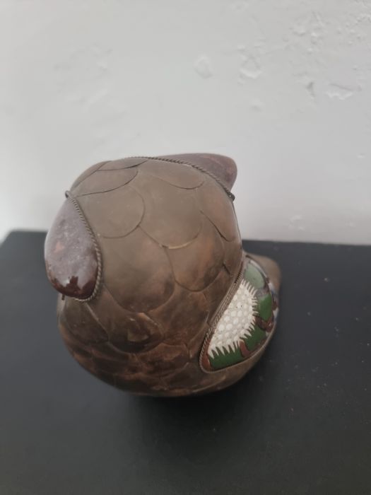 Bufniță mexicană din ceramică, într-o carcasă din alama