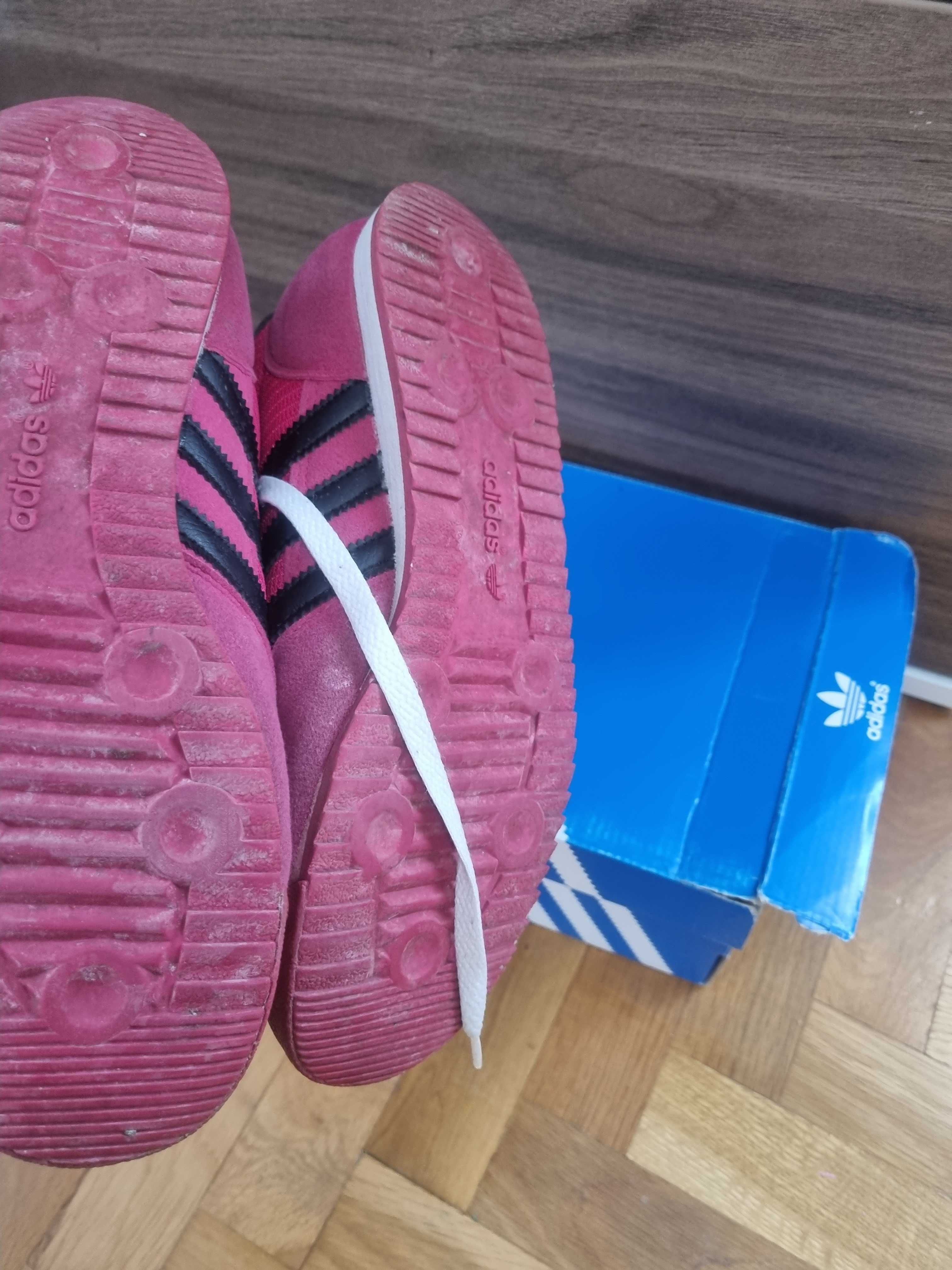 Дамски маратонки adidas