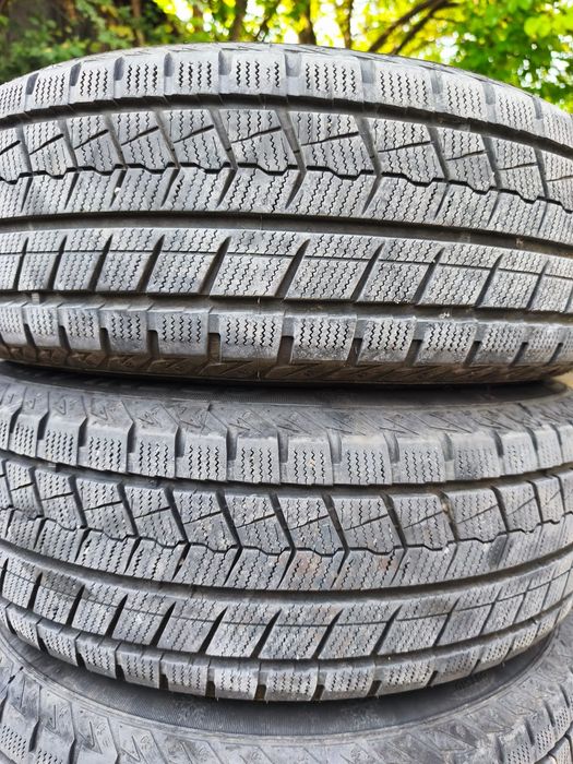 Cauciucuri iarna 195/65/R15