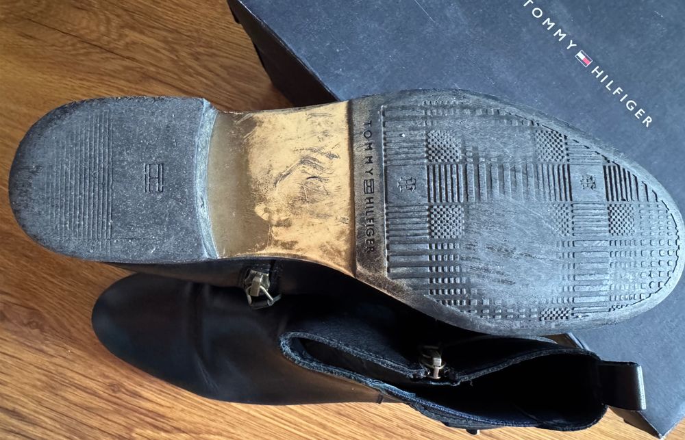 Дамски боти Tommy Hilfiger N41