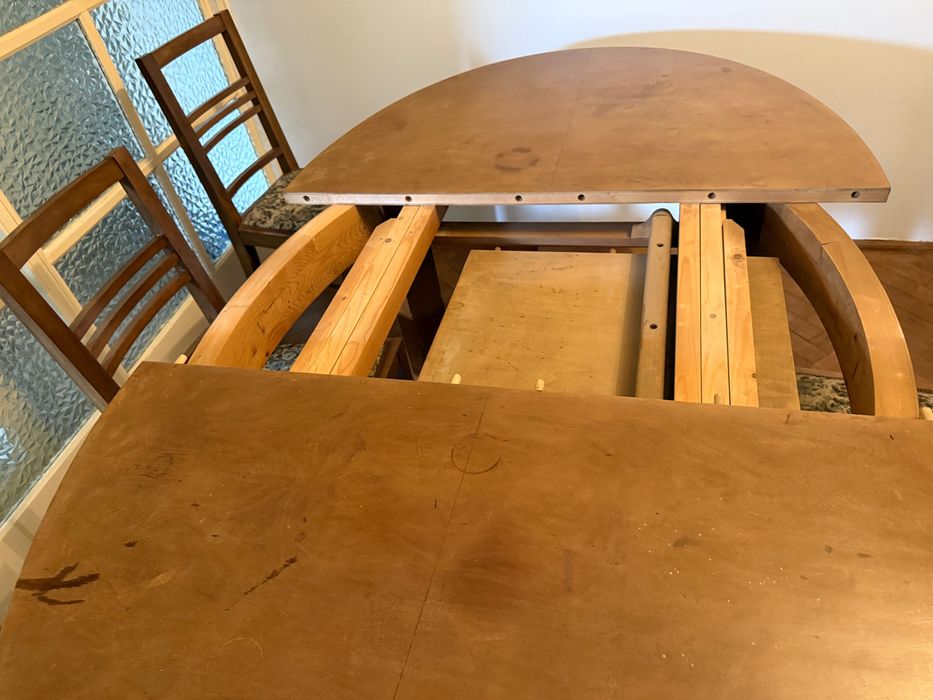 Masa de sufragerie cu 6 scaune (pret redus)