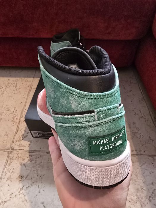 Nike Air Jordan 1 Mid