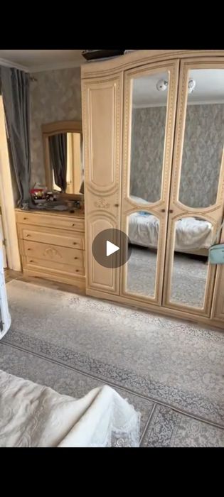 Спальный гарнитур