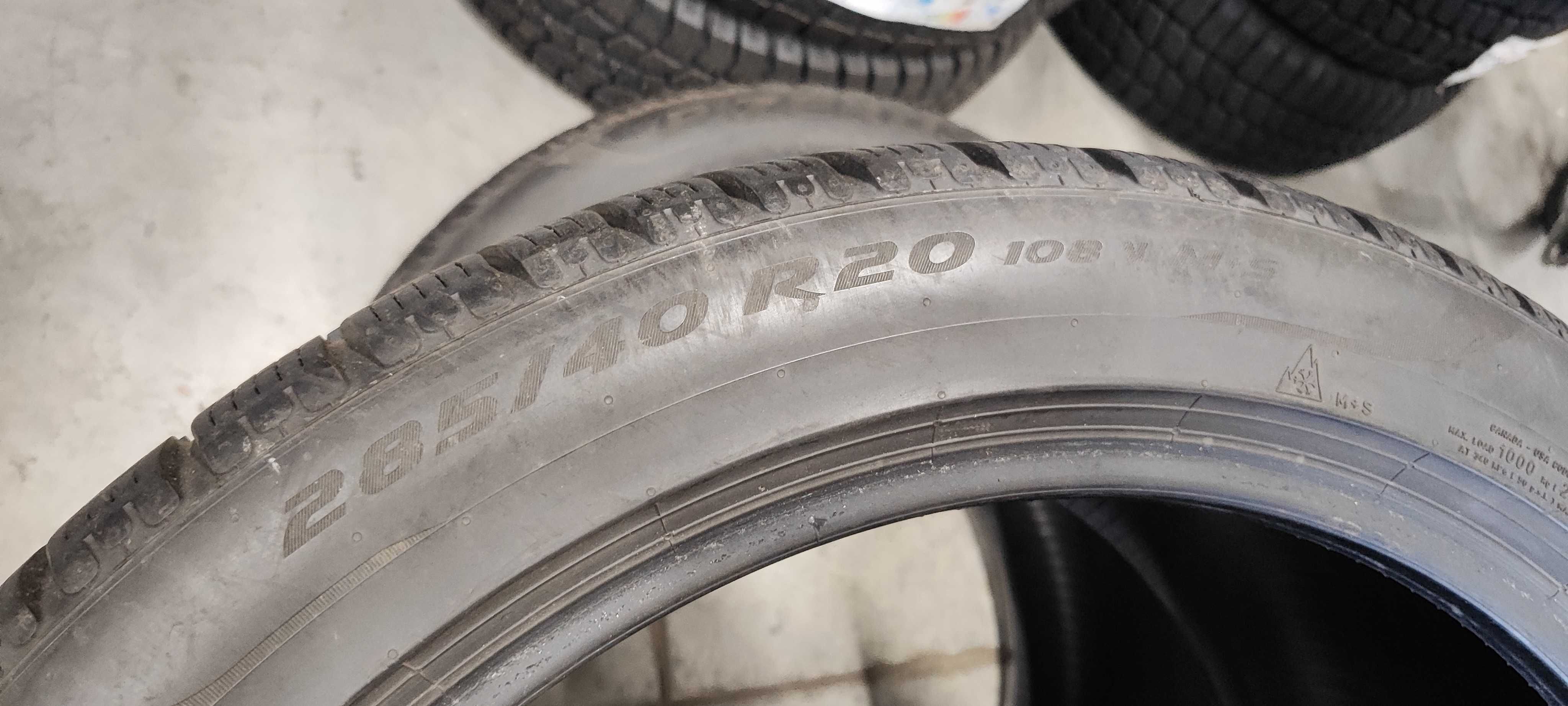 4бр.зимни гуми 245/45/20-285/40/20 Pirelli спорт пакет