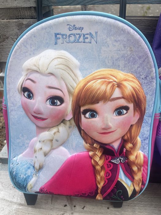 Детски ранички на колелца