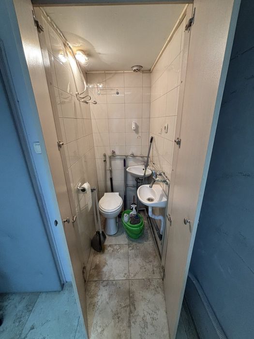 Дава се под наем Магазин в Перник, Ладовица - 15 кв.м за 204 € - Снимка #4