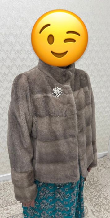 Шуба зимняя, женская.