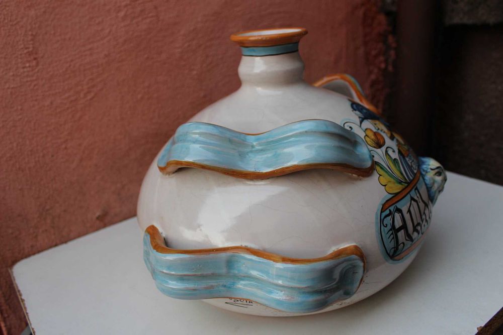 Sticla ceramica colectie ITALIA - TUSCIA, DERUTA, lucrata manual