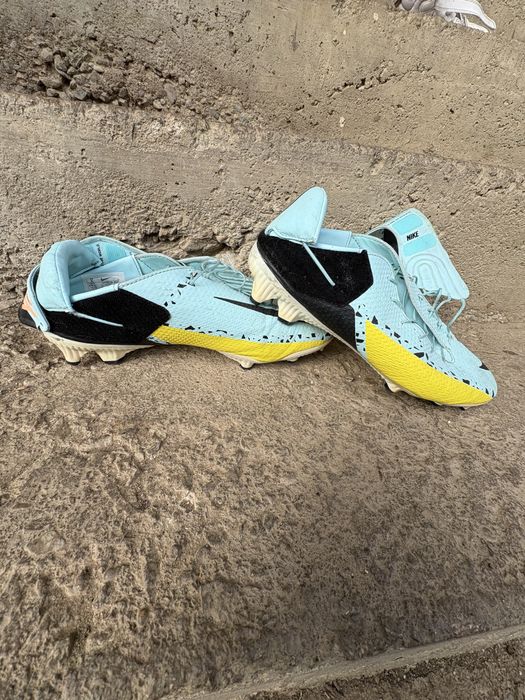 Ghete de fotbal Nike Phantom GT2 Achademy Flyease FG/MG -albastru