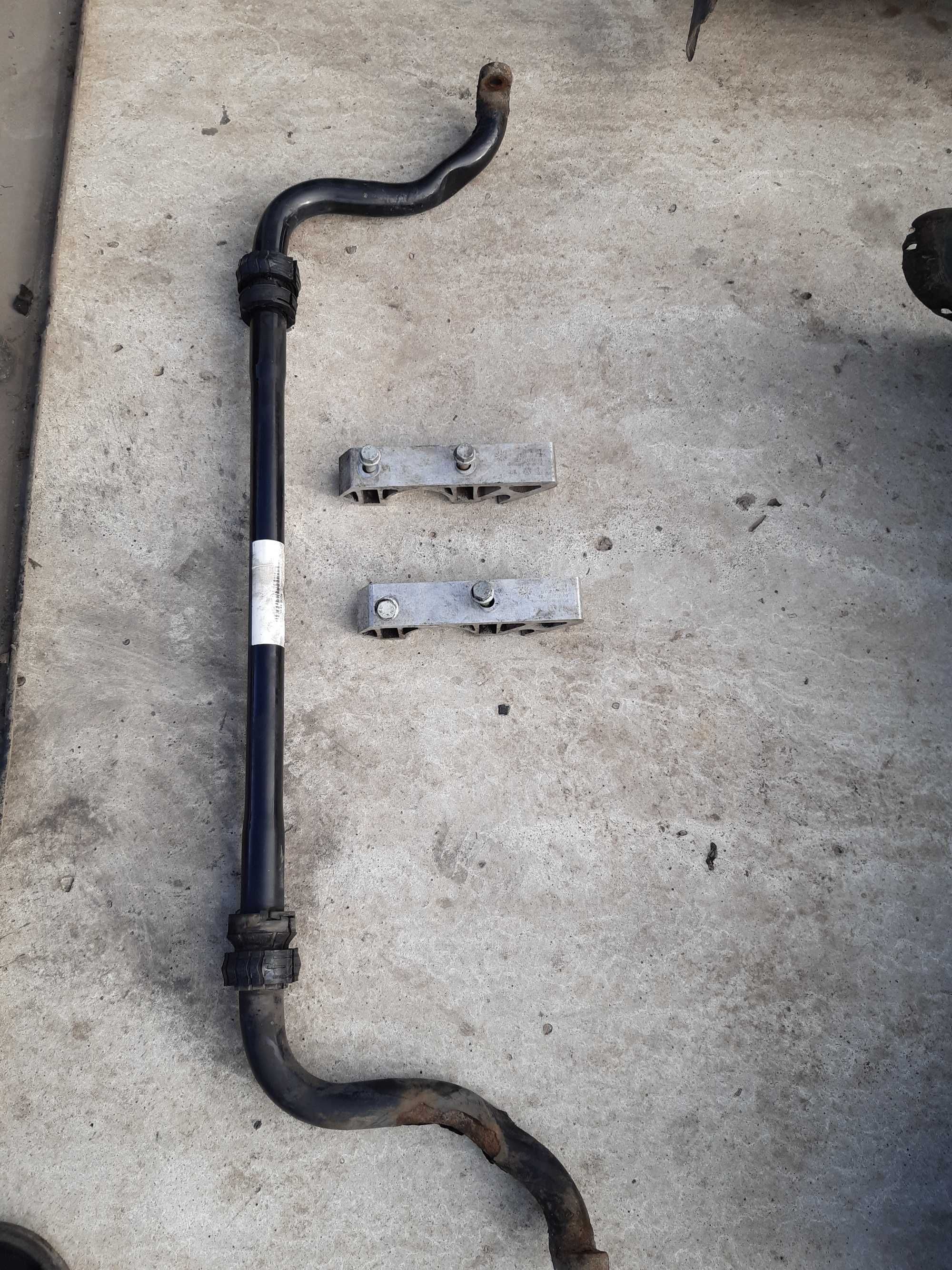 Toba esapament / Bara stabilizatoare cu suporti VW TOUAREG 7L 2.5