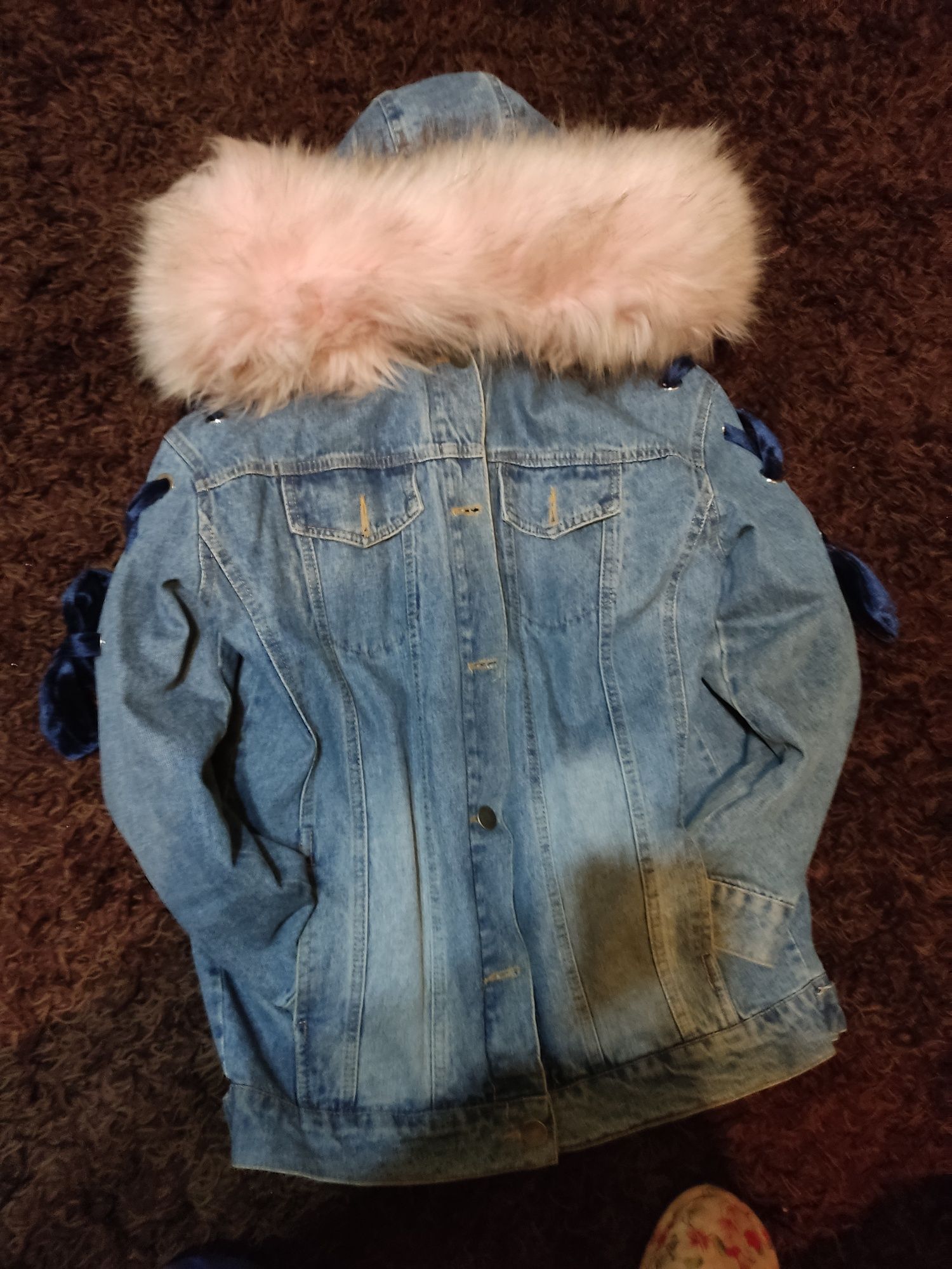 Куртка джинсовая с розовым мехом