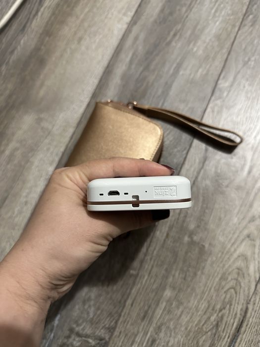 Imprimanta foto portabila