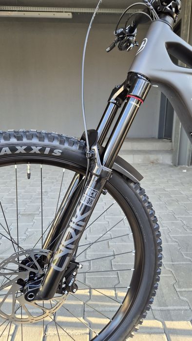 Mondraker Neat SL, 19 kg, motor TQ, marime L, ca nou