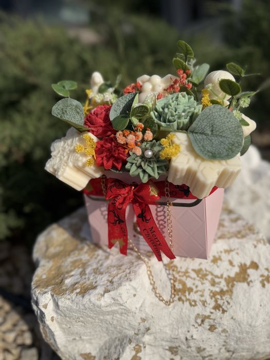 Buchet din ceară de soia parfumată – cadoul perfect, handmade!