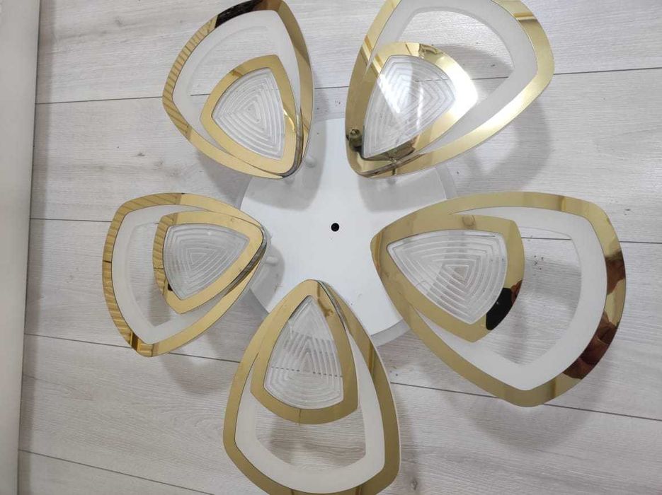 Люстра светодиодная