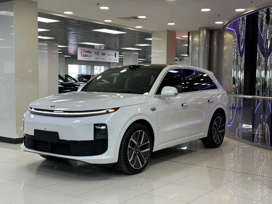 Lixiang L6 max 2025