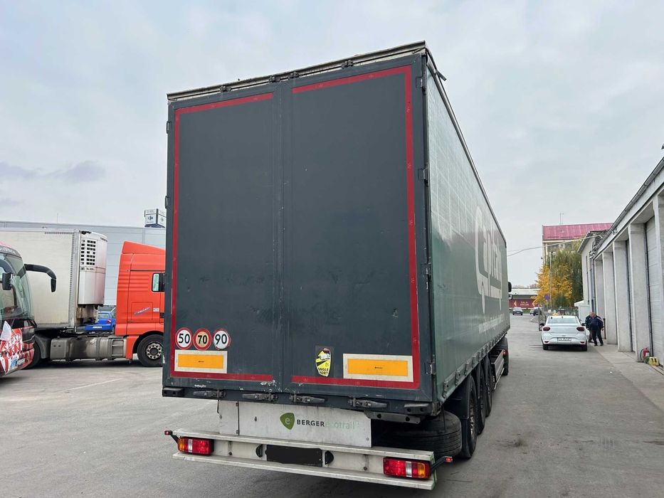 Vand semiremorci Berger Coil