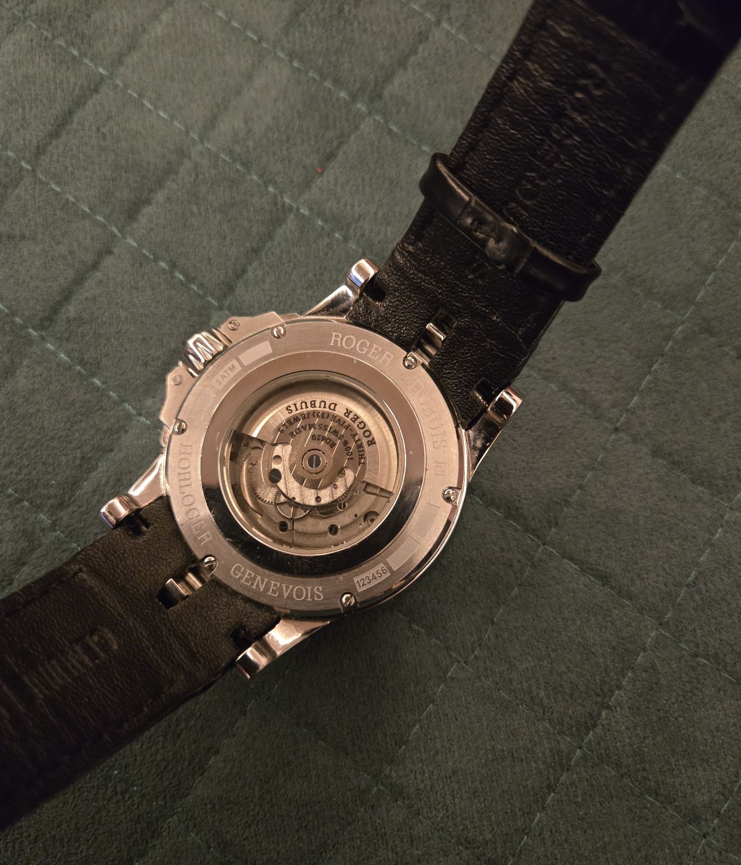 Roger dubuis geneve