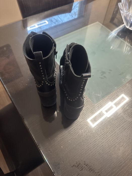 Daris боти черни с дебел ток