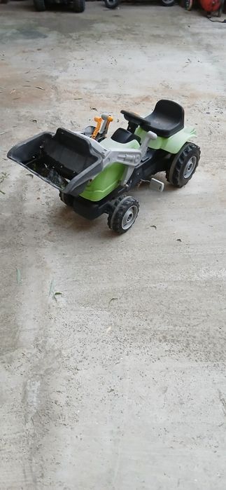 Tractoras pentru copii