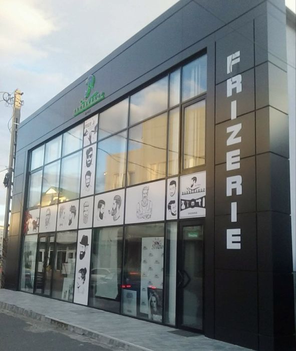 Spatiu comercial de vanzare.