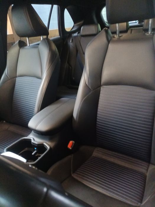 Vând Toyota Rav 4Hibrid