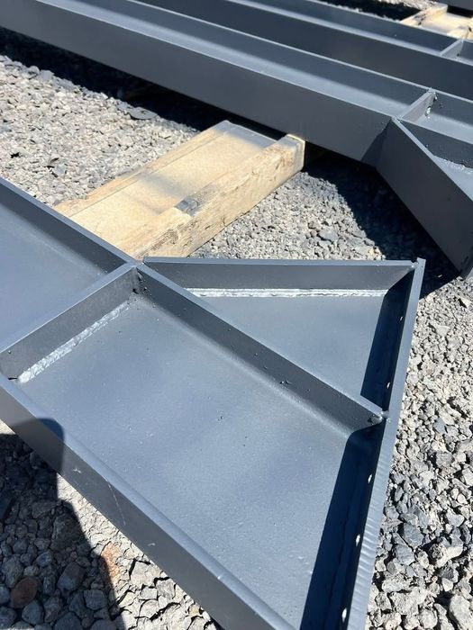 Super oferta vând structură metalică 10x20x4 la 6.500€