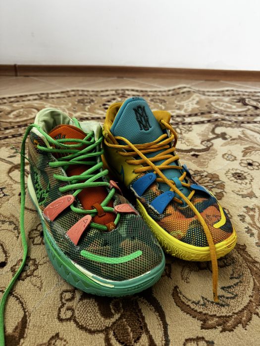 Кроссовки баскетбольные