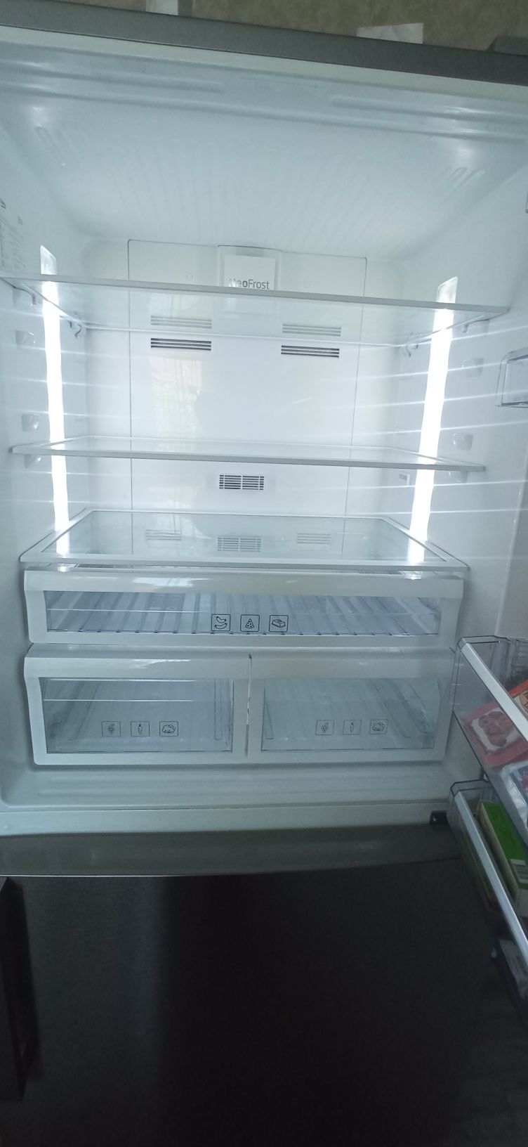 Веко холодильник