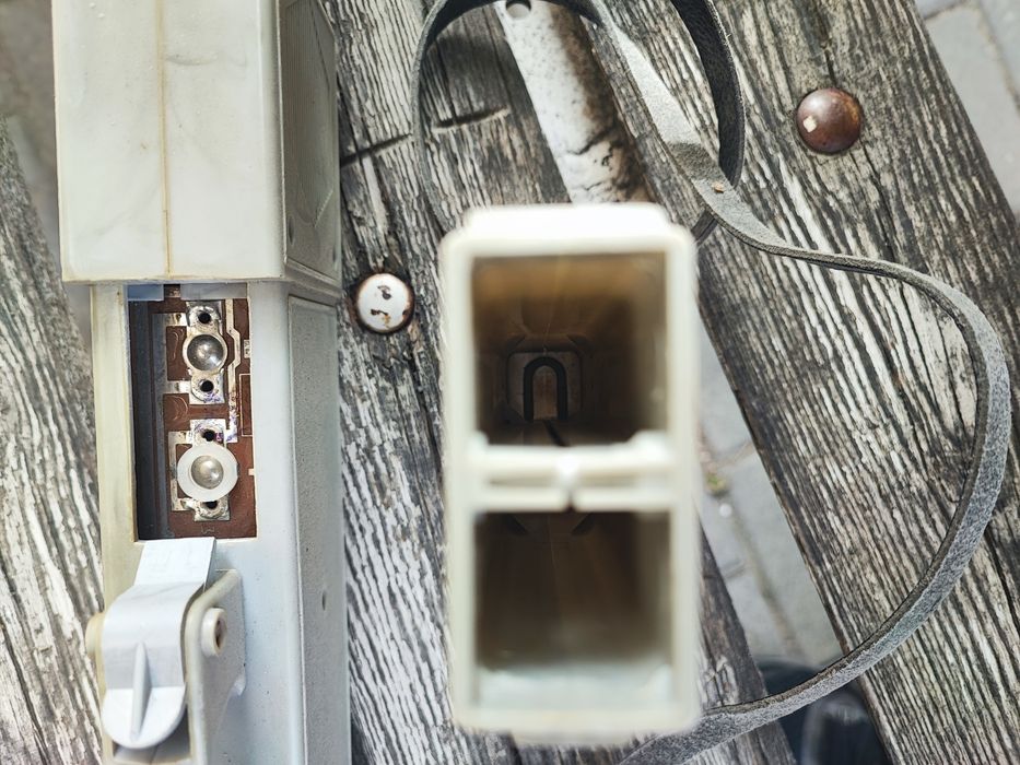 Стара руска ретро играчка автомат