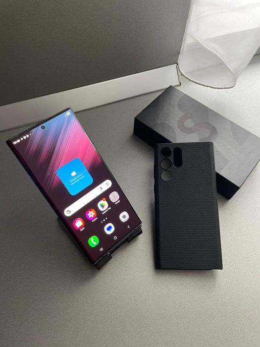 Vand S22 Ultra stare foarte buna