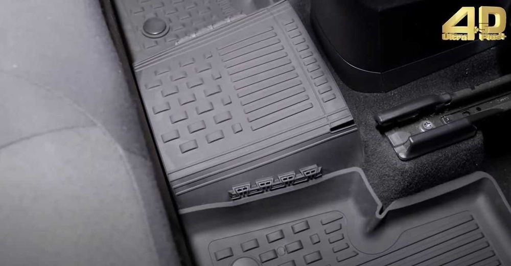 Гумени стелки Toyota Auris, CHR, Corolla по модел 4D, стелки Тойота