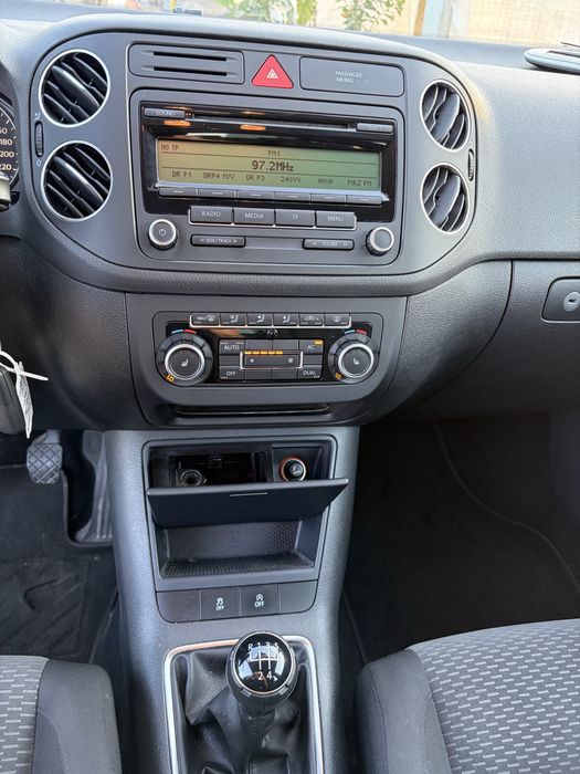 Volkswagne golf plus 2010 / rate / credit doar cu buletinulul