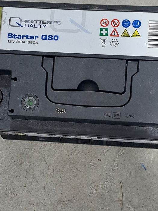 Продавам акумулатор 12v 80ah
