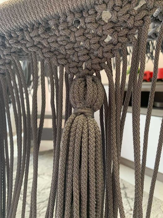 Leagăn, realizat în tehnica macrameului