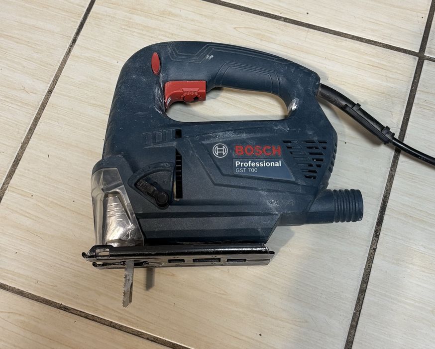 MDM vinde: Fierastrau pendular Bosch GST 700.