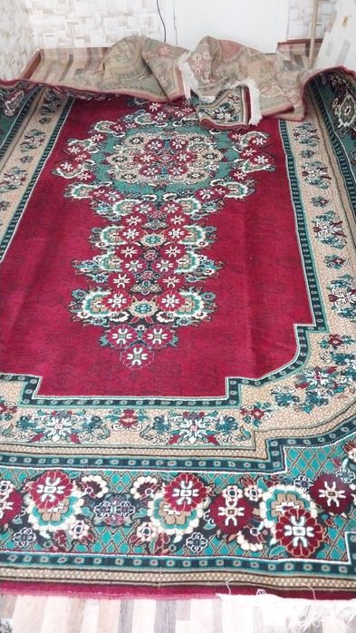 Ковер ,, Мадонна"  для вашего дома размер 3 - 5 м.