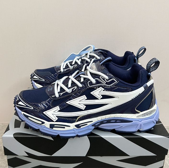 Off-White Be Right Back