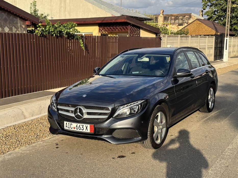Mercedes C 220 D 2015 Pret fix are un sunet ciudat in turatie