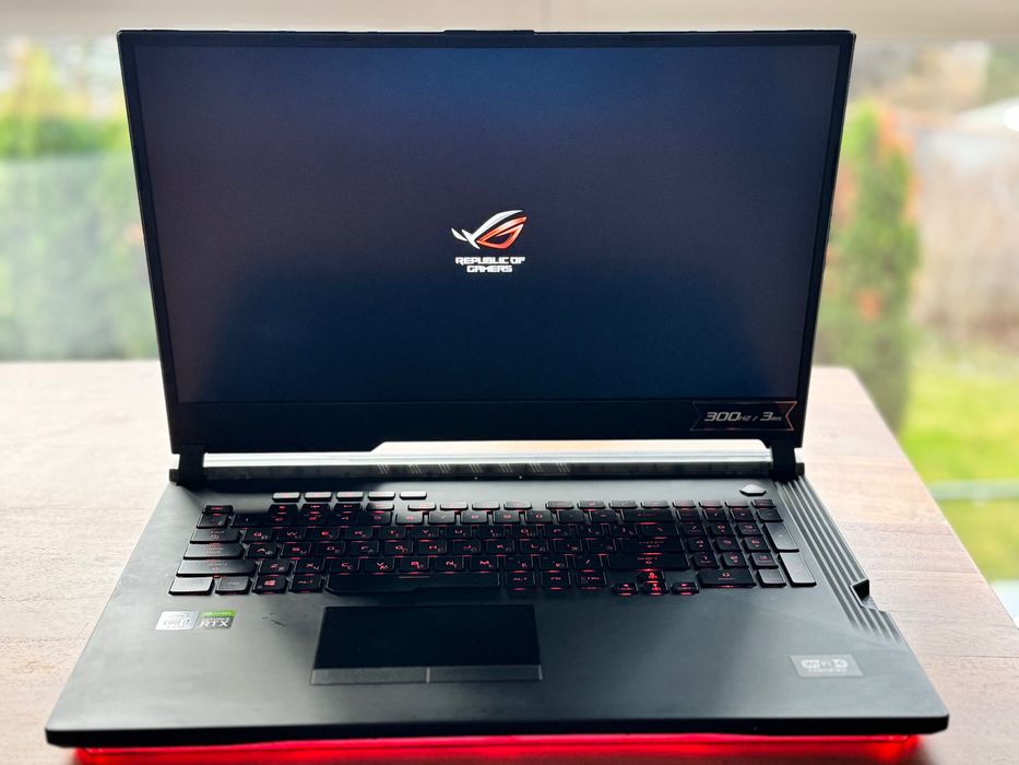Геймърски лаптоп ASUS ROG Strix – RTX 2070 Super