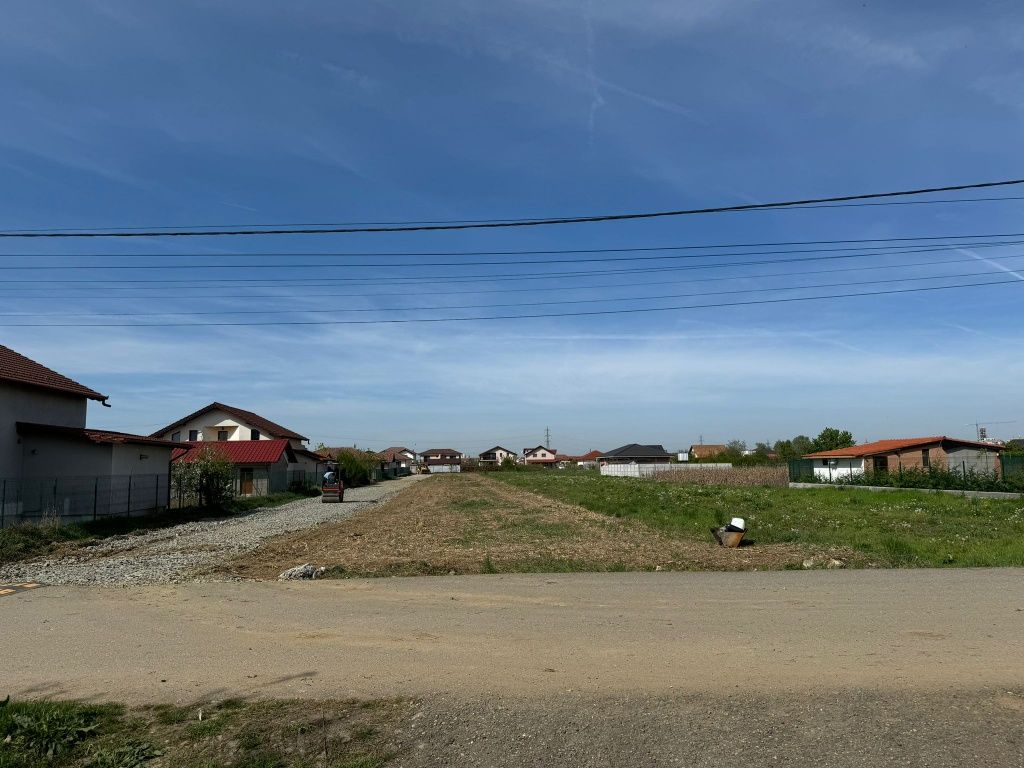 Vând parcele, teren intravilan in Paulesti strada Ghioceilor