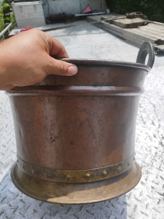 Oala de cupru decorațiune pensiune hotel conac muzeu