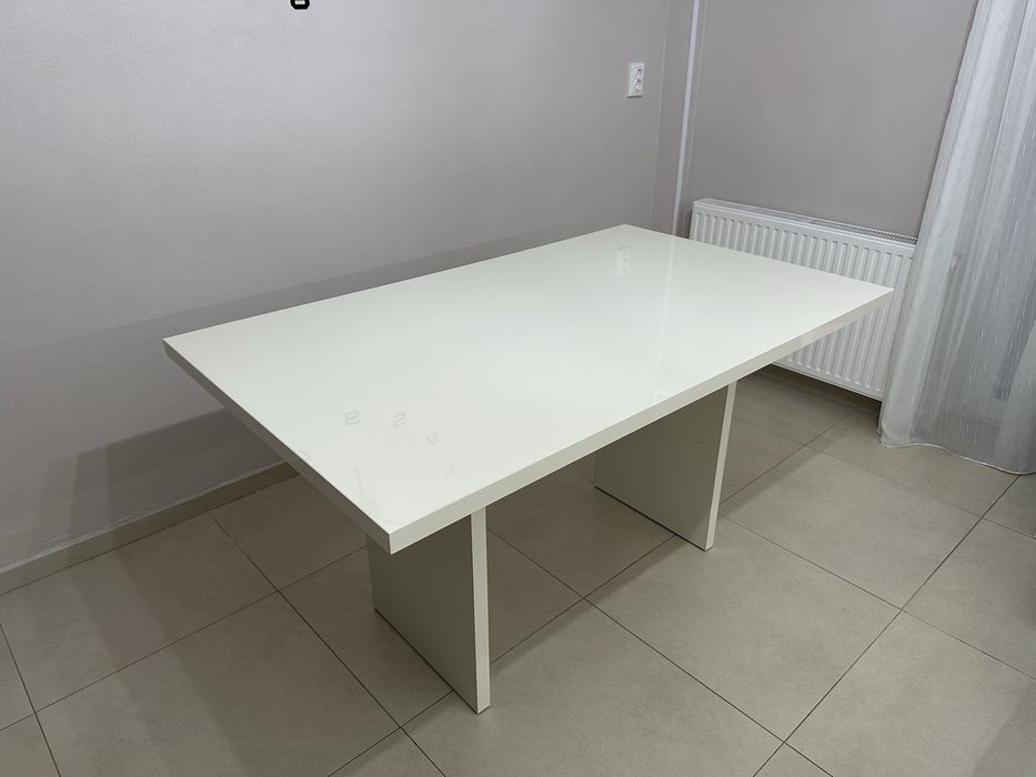 Masa de bucatarie si extensibila